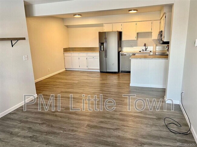 Building Photo - 5995 W Hampden Ave