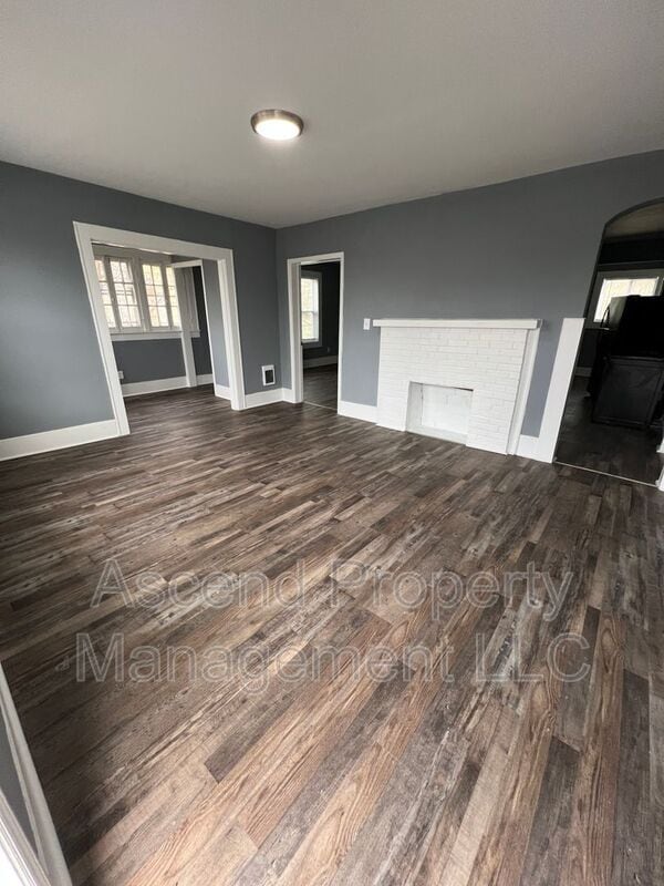 Building Photo - 1228 Wheeler Ave