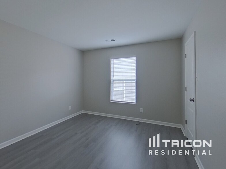 Building Photo - 4521 Palustris Ct