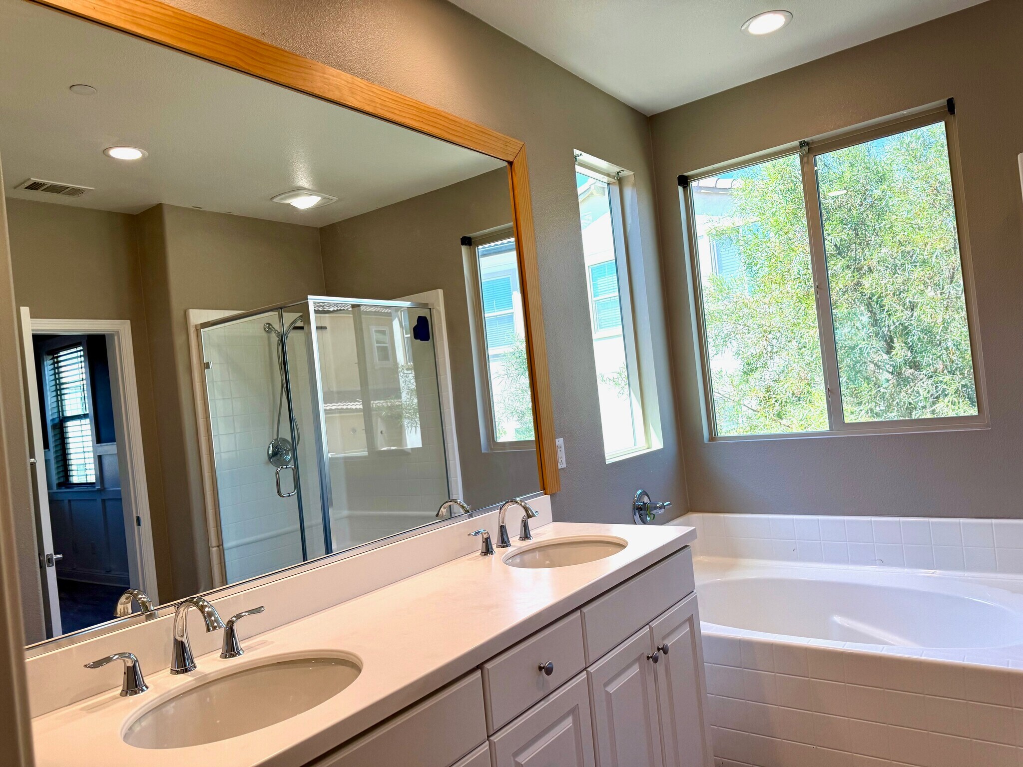 Building Photo - 2955 Villa Catalonia Cir