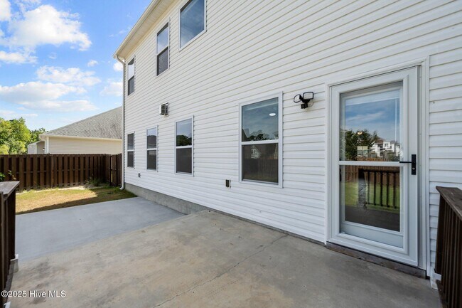 Building Photo - 604 Alston Blvd