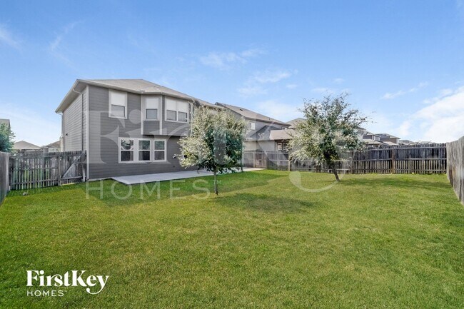 Building Photo - 10443 Bulwark Peak