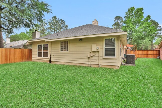 Building Photo - 7 Cypress Bayou Ct