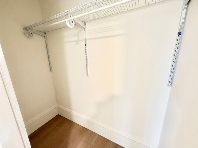 Building Photo - 937-941-941 Hayes St