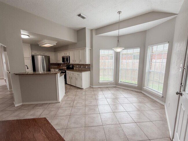 Building Photo - 4521 Allegro Dr