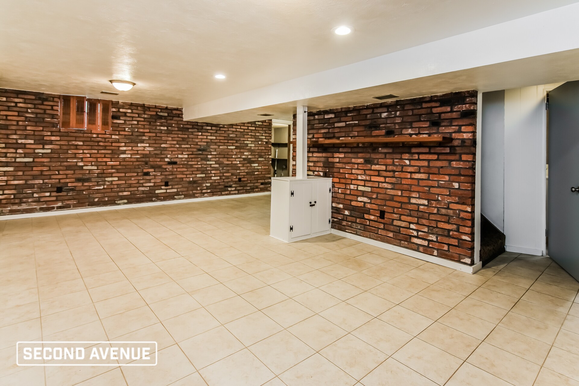 Building Photo - 11556 McKee Rd