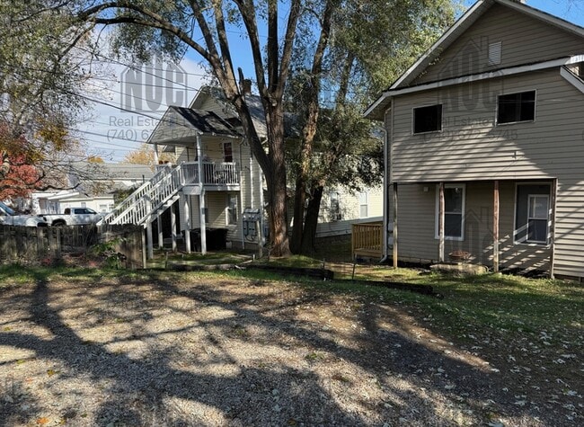 Building Photo - 915-915 Pierce Ave