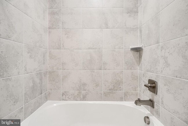 Building Photo - 13605 Otono Dr