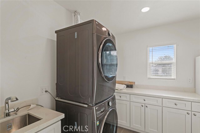 Building Photo - 9219 Colorado Ave