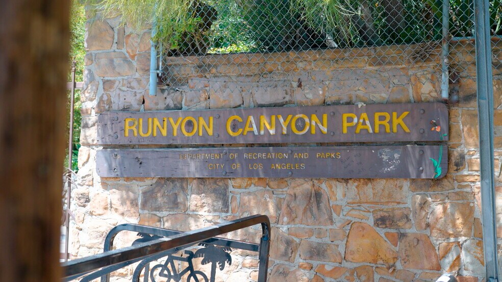 Building Photo - 7259 Hillside Ave