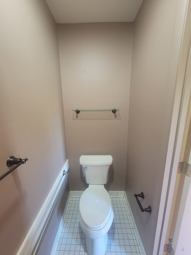 Building Photo - 106 Quail Dr