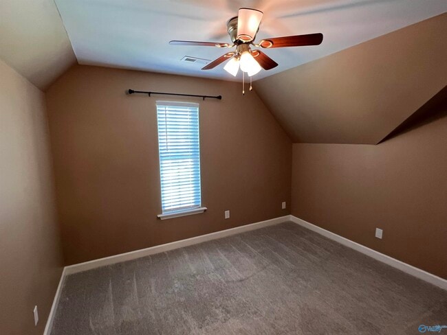 Building Photo - 110 Tudor Pl