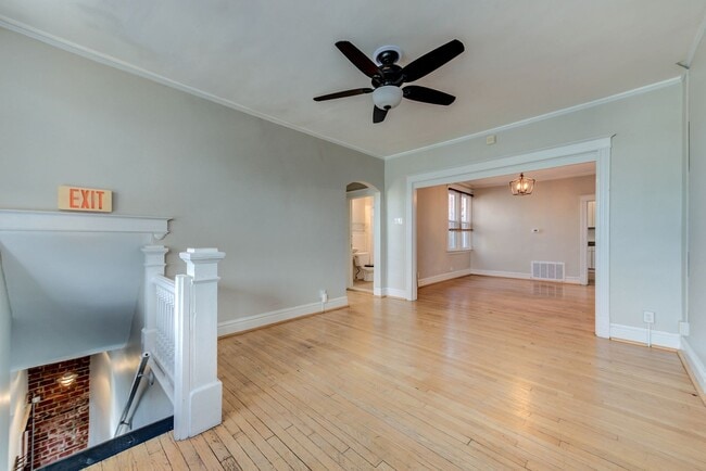 Building Photo - RARE OPPORTUNITY 1,200 SF ± Apartment in T...