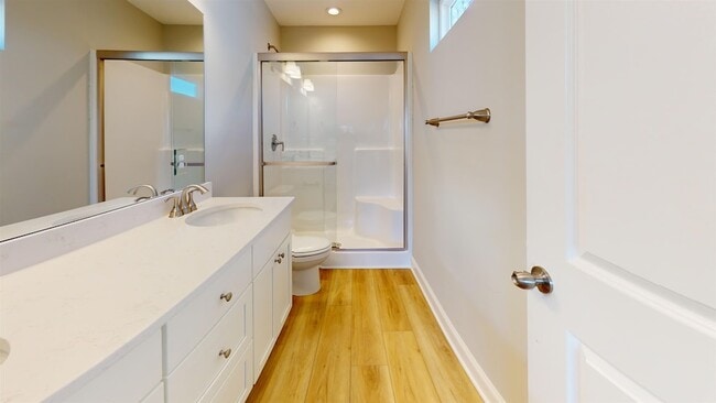 Building Photo - 1032 Moen Lp