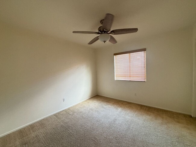 Building Photo - Single Story West Rosamond Home