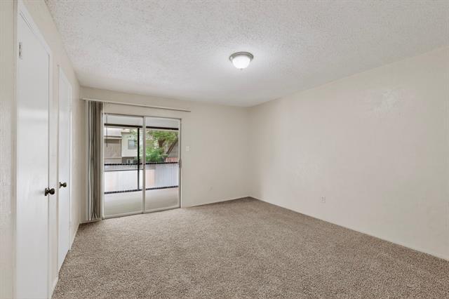 Building Photo - 703 E Shady Grove Rd