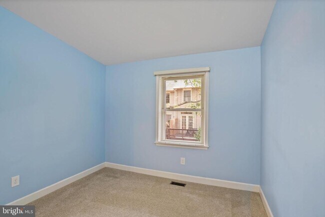 Building Photo - 3915 Green Look Ct