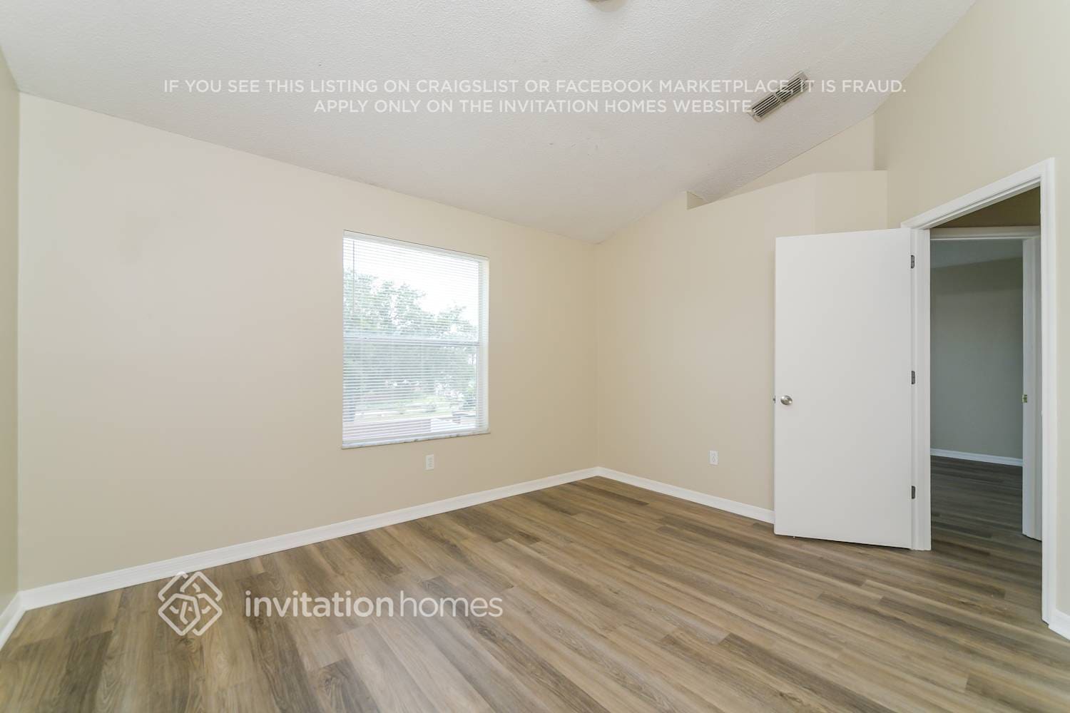 Building Photo - 2337 Cordova Ct