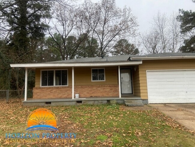 Primary Photo - 3106 Acklen Dr SW