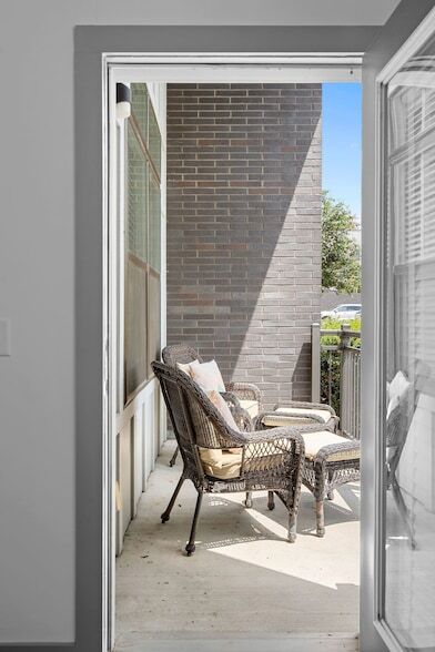 Building Photo - 1638 54th Ave N