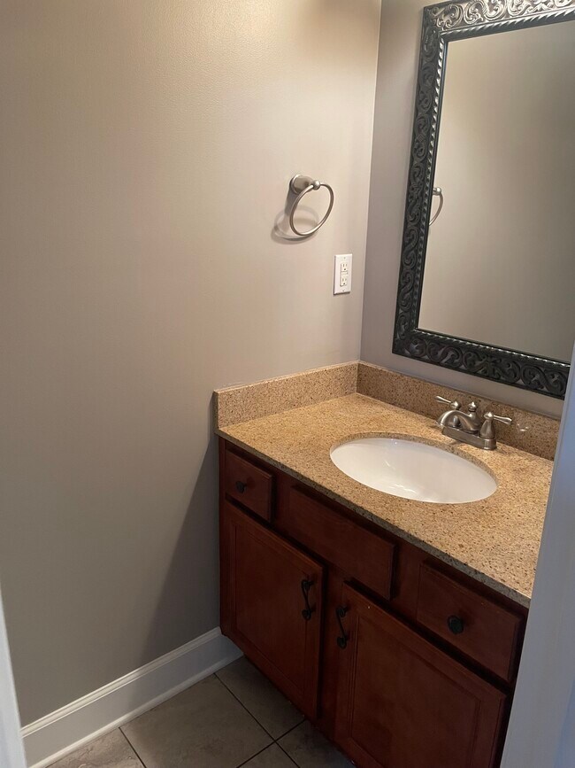 Building Photo - 940 Sunny Slope Trace