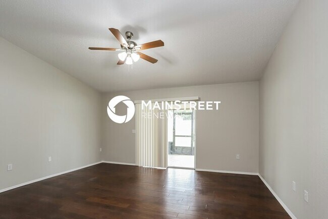 Building Photo - 5499 Moon Valley Dr