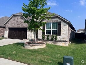 Building Photo - 5313 Amphora Ave