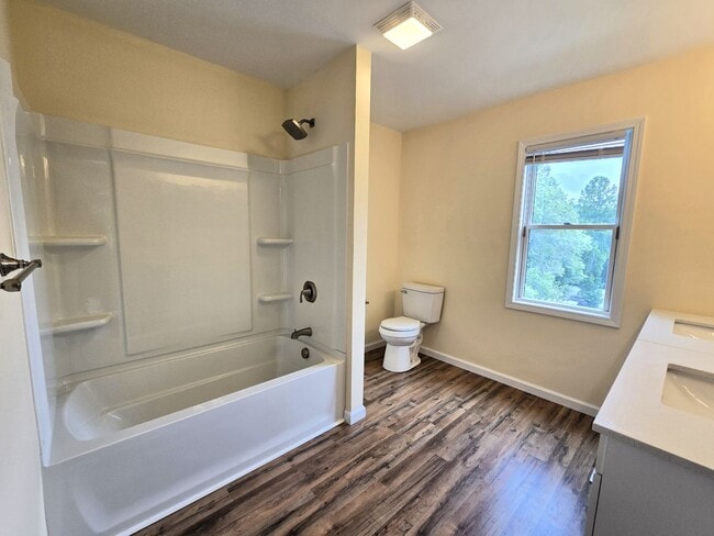 Building Photo - 1232 Highland Hall Rd