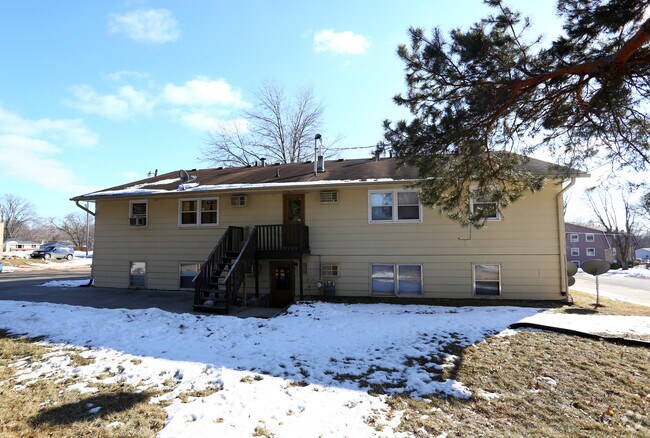 Building Photo - 7511 Dennis Drive