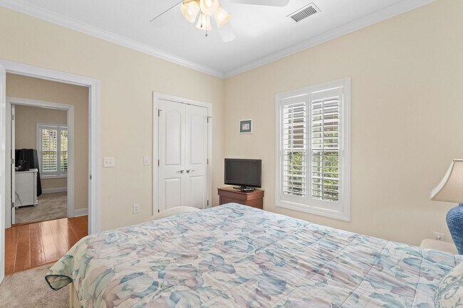 Building Photo - Coastal Living at its Best: Charming 3-Bedroom Near the Beach