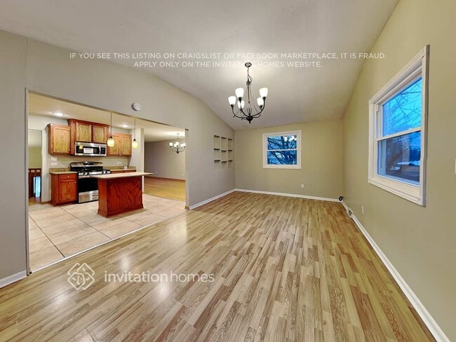 Building Photo - 13601 Cherry Ln