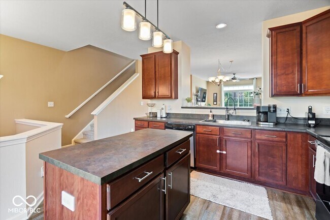 Building Photo - 11910 Riley Dr