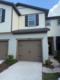 Building Photo - 9210 Hillcroft Dr