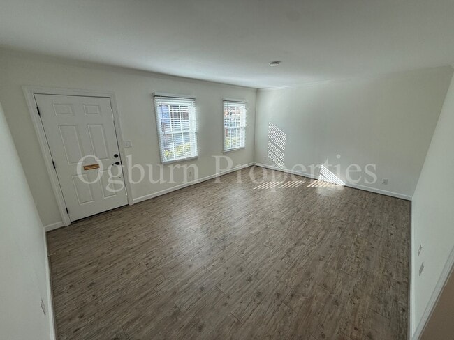 Building Photo - 321 Hanover Arms Ct