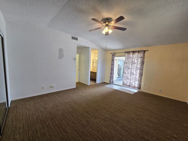 Building Photo - 3559 Spice St