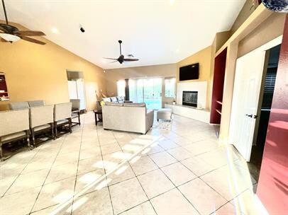 Building Photo - 43790 Milan Ct