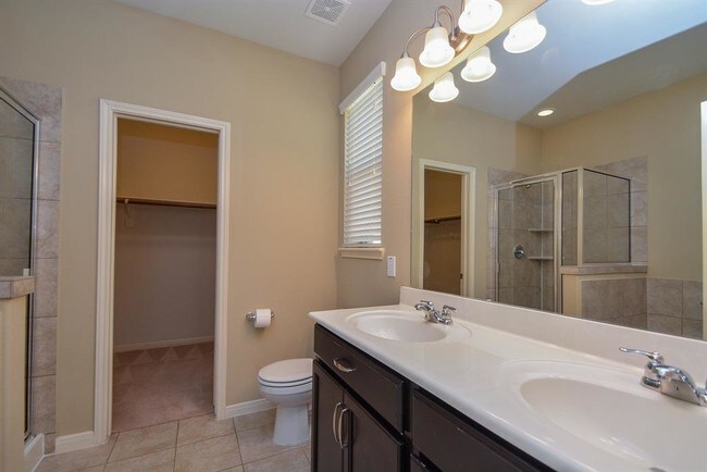 Building Photo - 8135 Running Brook Ln