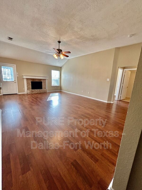 Building Photo - 1714 Ryanfeld Dr