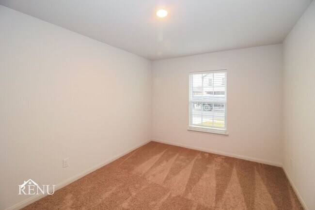 Building Photo - Coming Soon!