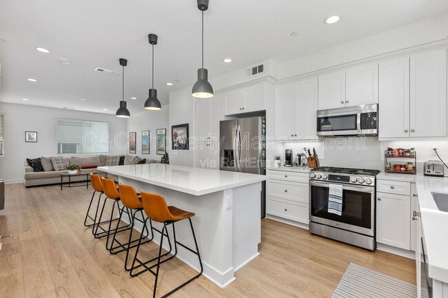 Building Photo - 2215 S Cordon Gln