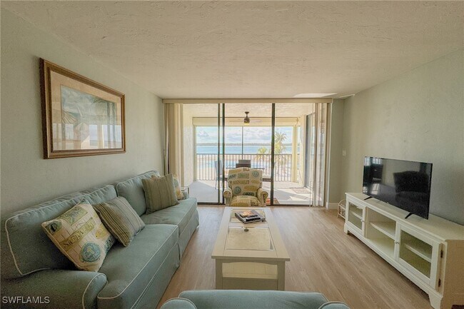 Building Photo - 8400 Estero Blvd