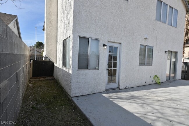 Building Photo - 1512 Chapel Cove Ct