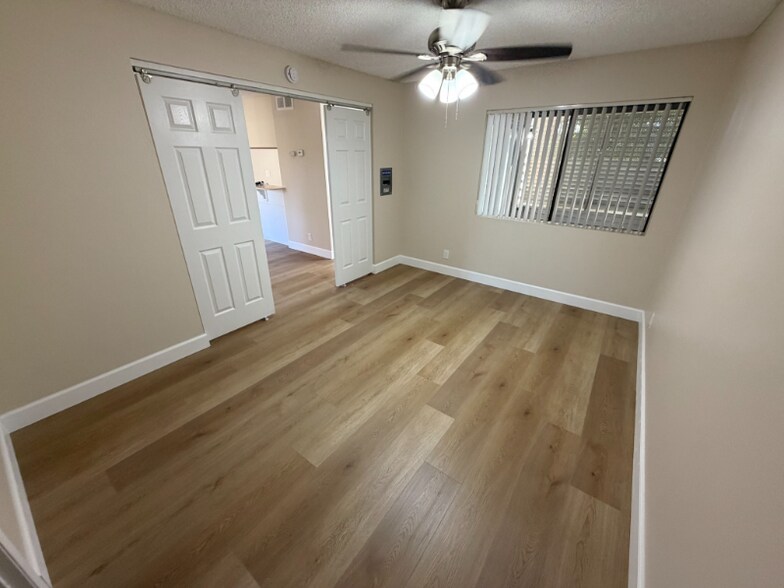 Building Photo - 360 N San Antonio Ave