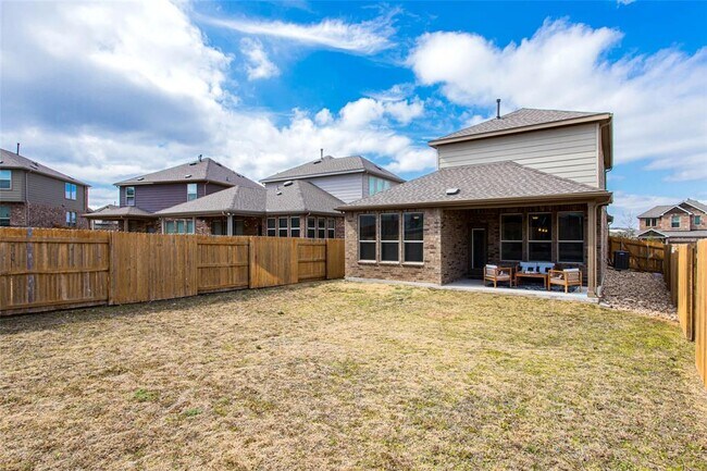 Building Photo - 5305 Traviston Dr