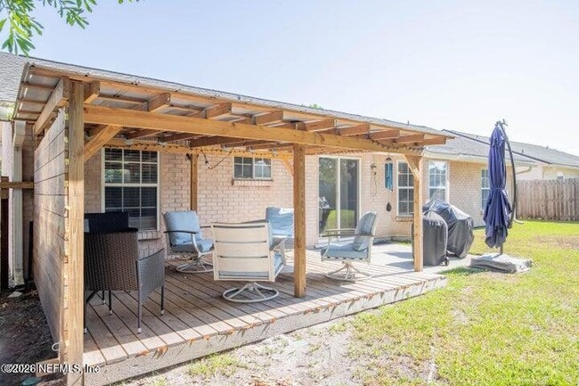 Building Photo - 8278 Sailmaker Ln