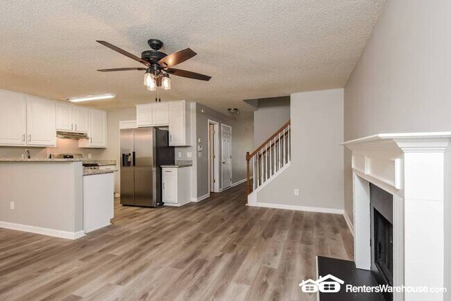 Building Photo - Beautiful Two Story in South Fulton