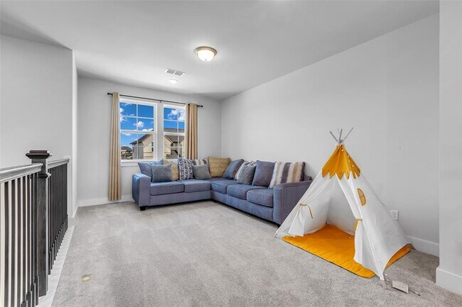 Building Photo - 9219 Trimble Lndg Dr