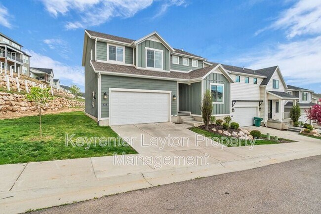 Building Photo - 1432 E Daylily Ct