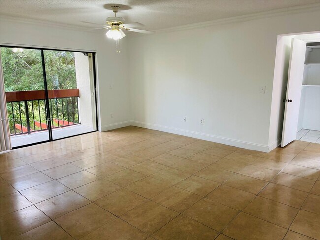 Building Photo - 8610 SW 149th Ave