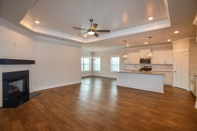 Building Photo - 148 Rosemary Ayers Dr